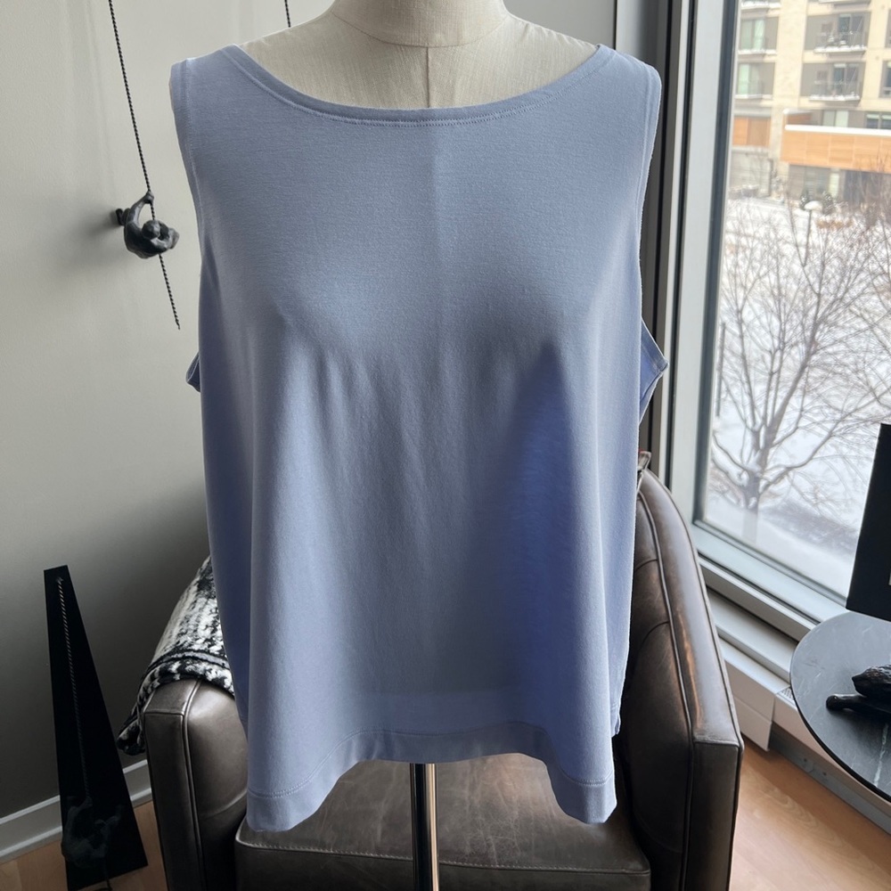 New Eileen Fisher Ballet Neck Slim Shell Tank Size XL in Hyacinth